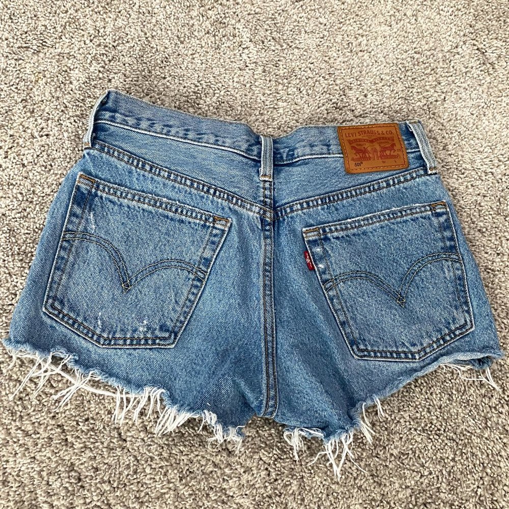 Levi's Denim Button Front Shorts Sz25